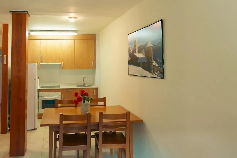 Apartaments I Bungalows Camping L'Orri Del Pallars Ribera de Montardit 2*,